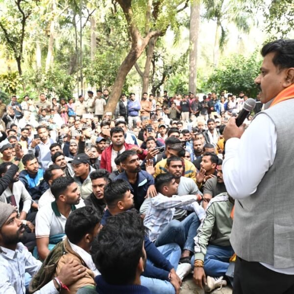 आरक्षक भर्ती प्रक्रिया में पारदर्शिता के लिए शासन पूरी तरह प्रतिबद्ध – उपमुख्यमंत्री विजय शर्मा