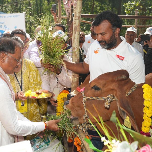 बस्तर संभाग में महिलाएं डेयरी व्यवसाय से बन रही हैं आत्मनिर्भर
