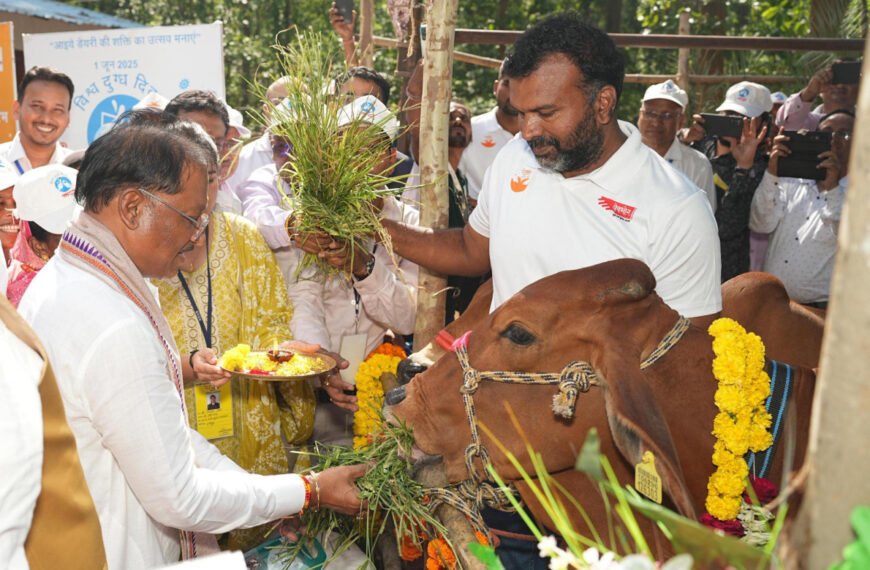 बस्तर संभाग में महिलाएं डेयरी व्यवसाय से बन रही हैं आत्मनिर्भर