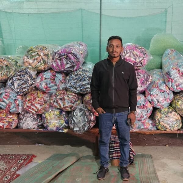 पीएम रोजगार सृजन कार्यक्रम से जनजाति वर्ग के युवा उपेश कुमार सिदार बने लखपति