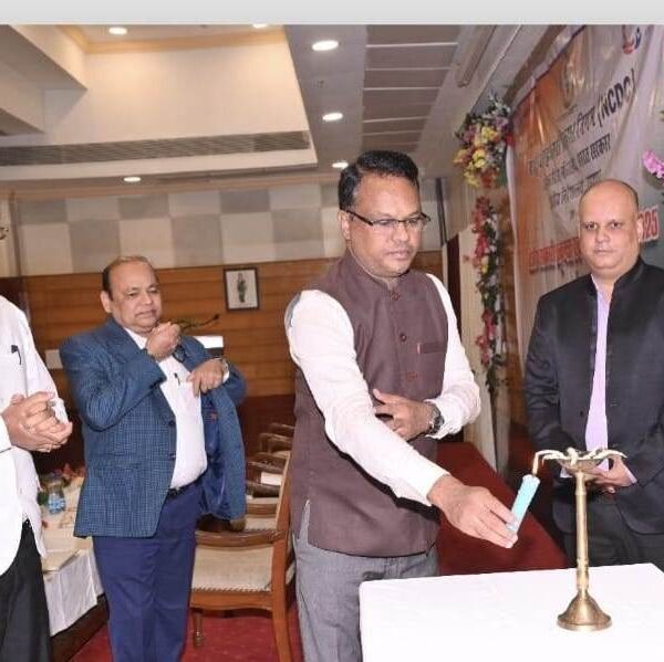 उत्कृष्ट सहकारी समितियों को NCDC क्षेत्रीय सहकारी उत्कृष्टता एवं योग्यता पुरस्कार 2025