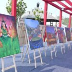 रायपुर साहित्य उत्सव में जितने साहित्य के रंग बिखरे, उतने ही चित्रकला के भी