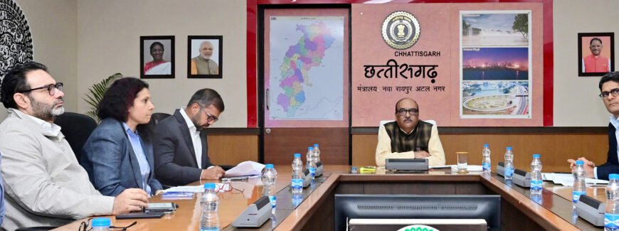 राष्ट्रपति के बस्तर प्रवास की तैयारियों को लेकर मुख्य सचिव ने ली अधिकारियों की बैठक