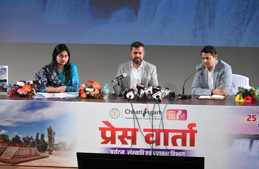 जंगल क्षेत्र में हाथी के बच्चे की हुई मौत,पोस्टमार्टम के बाद होगी मृत्यु कारणों की पुष्टि