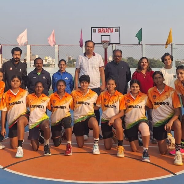 दिल्ली पब्लिक स्कूल राजनांदगांव की बालिका बास्केटबाॅल टीम ने इतिहास बनाया।