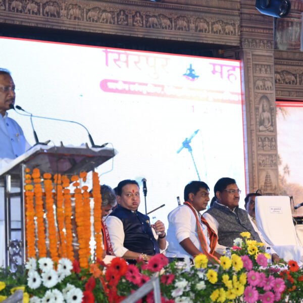 मुख्यमंत्री विष्णु देव साय ने किया तीन दिवसीय सिरपुर महोत्सव का शुभारंभ