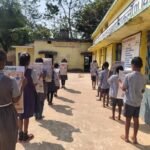 प्रार्थना सभा में गूंजेंगी अखबार की सुर्खियां : विद्यार्थियों की दिनचर्या में शामिल हुआ अखबार वाचन