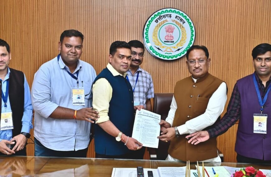 मुख्यमंत्री विष्णुदेव साय से प्रेस क्लब प्रतिनिधिमंडल ने की सौजन्य मुलाकात