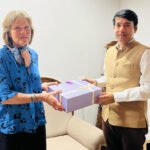 बस्तर की सांस्कृतिक विरासत से अभिभूत हुई संयुक्त राष्ट्र की मेंटर,छह दिवसीय प्रवास के बाद भावुक होकर विदा हुई किर्सी ह्यवैरिनेन