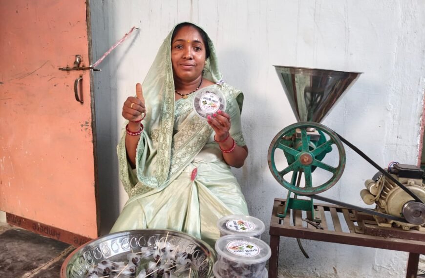 इमली लाटा’ से आत्मनिर्भर बनीं राखी धु्रव