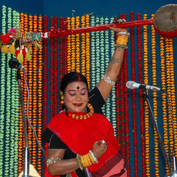 लोककला की अमर स्वर-सरिता को राजकीय सम्मानः पद्म विभूषण तीजन बाई को अश्रुपूरित विदाई